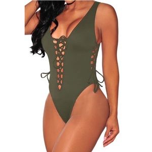 Women’s One Piece Bathing Suit